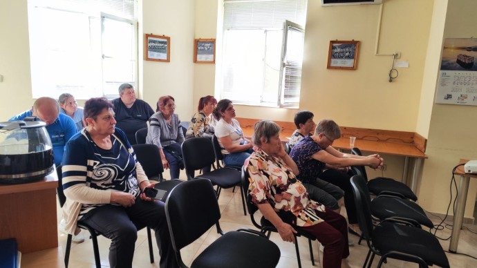 Работна среща за популяризиране на процеса на разработване на стратегия за ВОМР, 04.10.2023 г. в с. Тръстиково